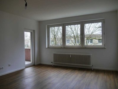 ﻿Schöne 3-Zimmer-Wohnung mit Balkon in Hanau-Großauheim zu vermieten