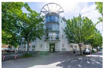 Geschmackvolle 4-Zimmer-Wohnung mit gehobener Innenausstattung mit Balkon und EBK in Gießen