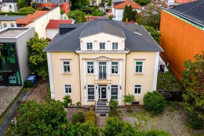 Ein Kleinod zum Verlieben - Villa im Gründerzeit-Flair mit historischen Details - DD-Neustadt!