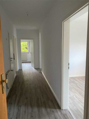 Renovierte 3 ZKB Dachgeschosswohnung zu vermieten - Dr.-Niermann-Straße in Friesoythe