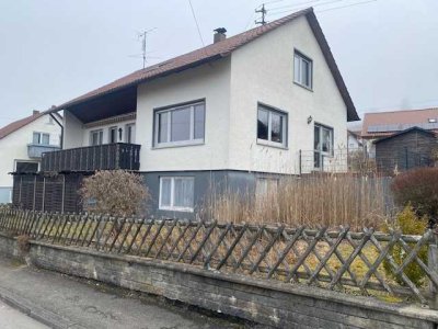 RESERVIERT! Platz für Familie & Beruf! Haus in unverbaubarer Lage mit 90 qm Kfz-Garage & Werkstatt!