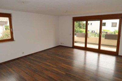 Gepflegte 3-Zimmer-Wohnung (74 m²) mit Balkon und Garage in Bittenfeld