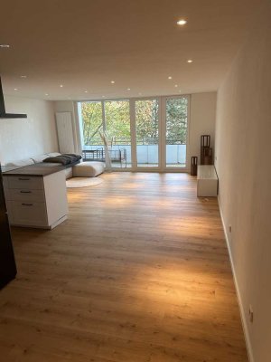 Moderne  3 Zimmer mit EBK in Köln Junkersdorf