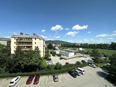 EIGENTUM IM KURORT BADEN: TOLLE 3-ZIMMER-WOHNUNG MIT WEITBLICK