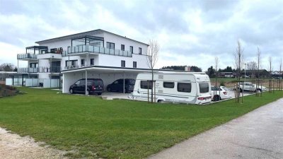 "Luxus trifft Natur" Neubaujuwel (2022) mit unvergleichlicher Aussicht in ruhiger Ortsrandlage