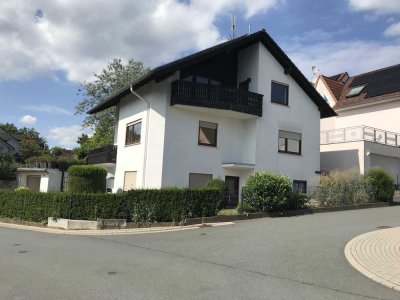 Sehr schönes renoviertes 6-Zimmer Einfamilienhaus mit EBK in Köppern mit verm. Einliegerwohnung