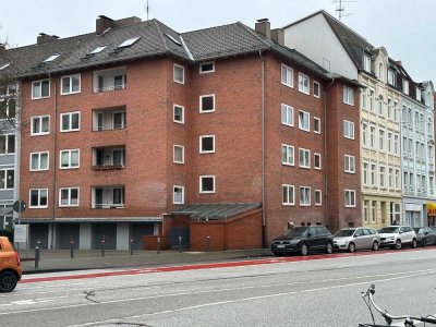 Geräumige, gut ausgestattete Citywohnung mit Loggia und eigener Garage