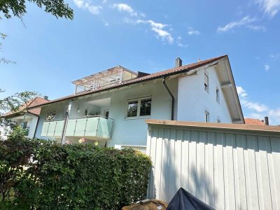 Deggendorf: Zentrumsnahe 2-Zi.-Dachgeschoss-ETW m. gr. Balkon - in ruhiger Wohnlage!