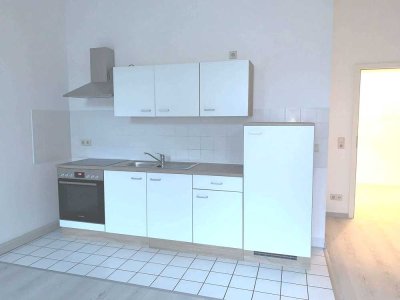 Barrierefreie "Hybridwohnung" (für betreutes od. selbständiges Wohnen)+EBK+Aufzug+Balkon+Gartenmitb.