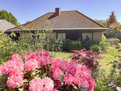 Großes Einfamilienhaus mit Wintergärten am Waldrand von Felde