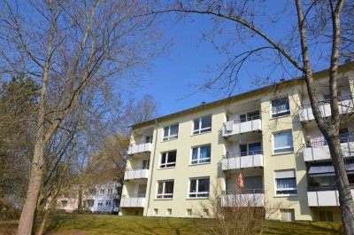 Für Renovierungsprofis  - 3 Zimmer-Wohnung in Korbach mit Balkon