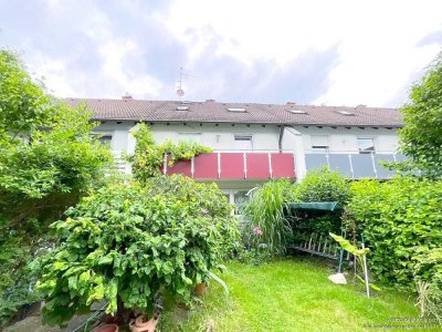 Reihenmittelhaus 
mit ausgebautem Dachgeschoss 
und Garage