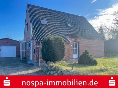 Einladendes Siedlungshaus mit modernem Flair