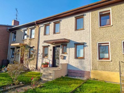 Charmantes Reihenmittelhaus mit Garten in Magdeburg – Ihr neues Zuhause wartet!