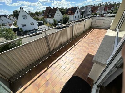 Schöne 3-Zimmer-Wohnung mit Balkon und Einbauküche in Mörfelden-Walldorf