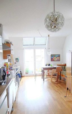 WOHNEN AUF ZEIT FÜR 4 JAHRE!! Helle DG-Maisonette mit großer Dachterrasse nähe Kulturbrauerei