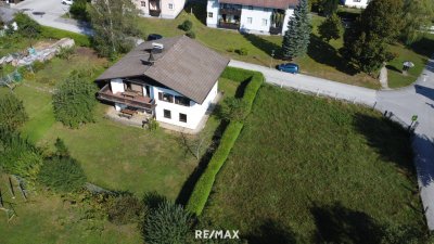 Charmantes Mehrfamilienhaus mit großem Grundstück in Hohenberg