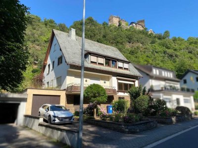 Kapitalanlage und/oder Eigennutz möglich: großes Zweifamilienhaus in Oberwesel