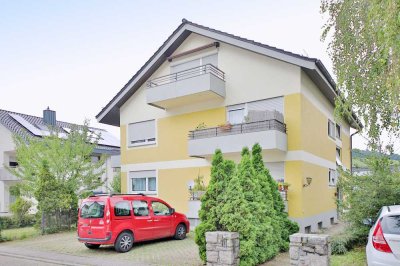 Geschmackvolle 2-Zimmer-Wohnung mit Terrasse in gepflegtem Mehrfamilienhaus