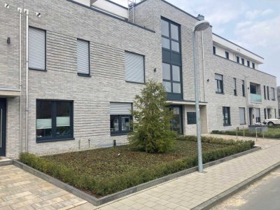 Helle, moderne und barrierefreie 3-Zimmer-Wohnung mit großer Loggia, Terrasse und Blick ins Grüne