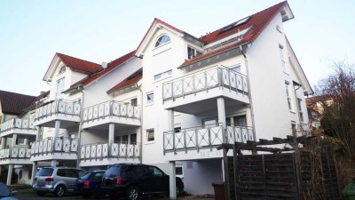 Ruhig gelegene helle 2-Zimmer mit Balkon mit EBK (2020) in Remseck am Neckar (teilmöbliert)