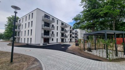 4 Zimmer im Erdgeschoss, modern, große Terrasse, TG, EBK...