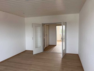 Modernisierte 3-Zimmer-Wohnung  in ruhiger Siedlungslage