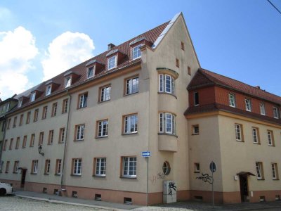 ** Geräumige 2,5-Zimmerwohnung im Zentrum der Stadt **