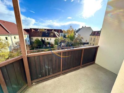 *Wohnen im Leipziger Westen* 2-Raum-Wohnung mit Balkon & TOP Bad! ab April!