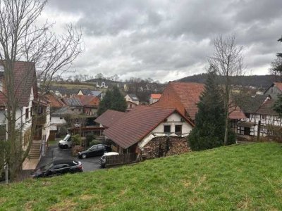 Ihr Traumhaus mit Ausblick – Modernes Wohnen in perfekter Hanglage