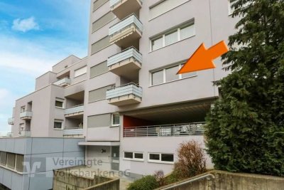 Schöne 3 Zimmer Stadtwohnung mit Balkon & TG Platz