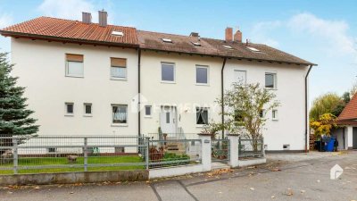 Ruhig gelegenes Reihenmittelhaus: Gepflegtes Wohnen auf 105 m² mit Garten & Südterrasse in Katzwang