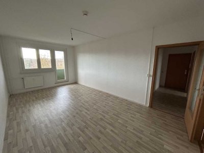 Hier lässt es sich Wohnen! Helle 2-Zimmer-Wohnung mit Balkon!