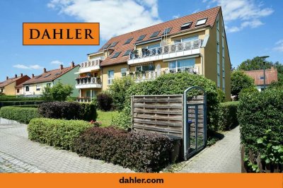 Drei-Raum-Maisonette-Wohnung mit Balkon und zwei Stellplätzen