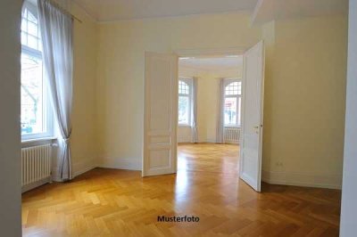 4-Zimmer-Wohnung mit Balkon - provisionsfrei