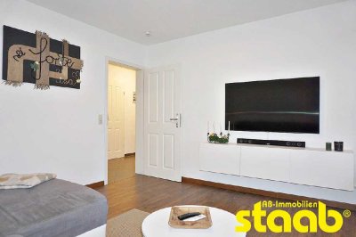 MODERNE 3-ZIMMER-DACHGESCHOSSWOHUNG MIT BALKON ***ZENTRALE LAGE IN KLEINOSTHEIM!