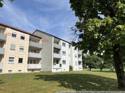 Vermietete 2-Zimmer-Wohnung im 2. OG mit Balkon und Stellplatz