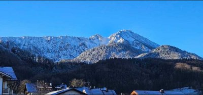 Kapitalanlage oder zum Eigennutz die neue 3 Zi - Whg.mit Einbauküche und Bergblick wartet auf DICH