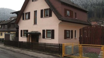 2-Familien-Haus mit Einliegerwohnung in Bad Wildbad