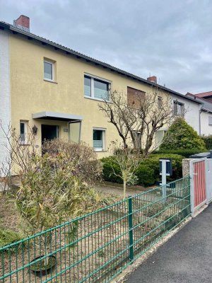 Kleines Stadthaus mit Garten in der beliebten Heimstättensiedung