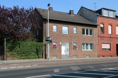 Luxuriöse 2,5-Zimmer-Wohnung mit Balkon in Grevenbroich