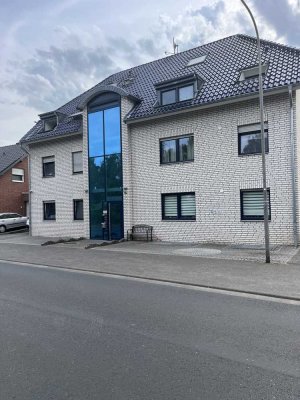 Luxuriöse 4-Raum-Wohnung in Bedburg