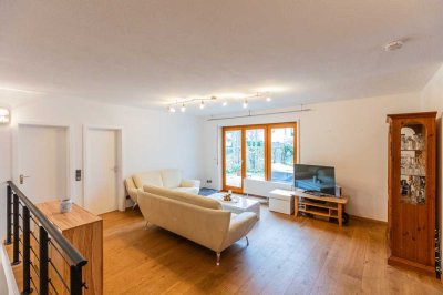 Ländlich, aber doch stadtnah! 4-Zimmer-Maisonette-Wohnung mit Garten und Stellplatz