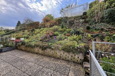 Guter Schnitt, große Terrasse und Balkon!