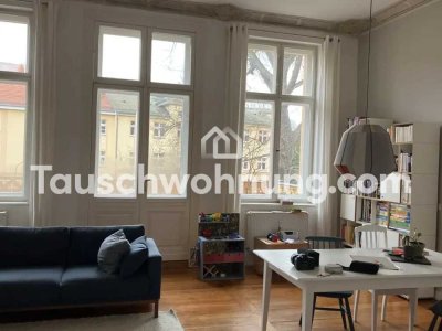 Tauschwohnung: 5 Zimmer Altbauwohnung mit Garten und Balkon