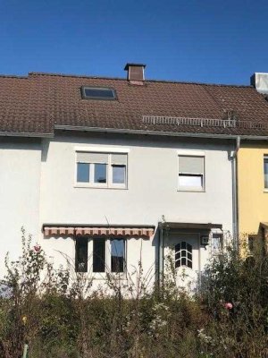 Reihenmittelhaus mit Garten im Süden - Nähe Krankenhaus