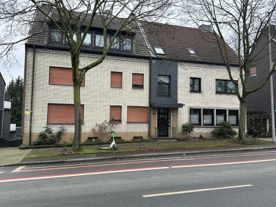 Geschmackvolle, modernisierte 3-Raum-DG-Wohnung in Oberhausen