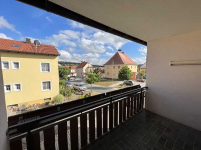 Renovierte 3-Zimmer-Wohnung mit Balkon