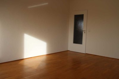 3-Zimmer-Wohnung in Landshut Nähe Altstadt und Hbf - hell, geräumig und mit sonnigem Balkon