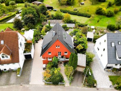 Exklusives 2-Familienhaus mit vielen Extras in naturnaher Wohnlage mit Panoramablick